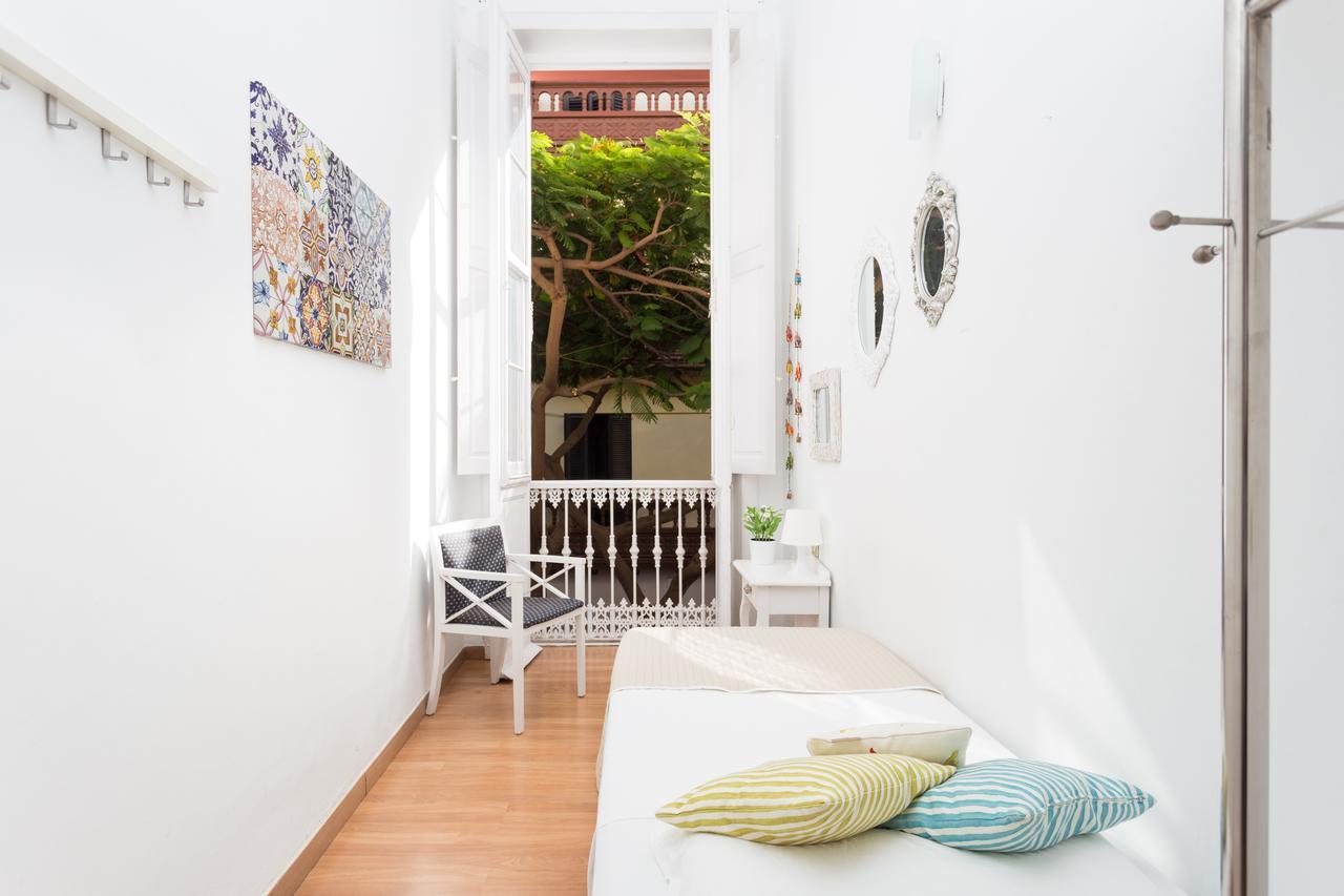 Pension Casablanca B&B Tenerife ซานตาครูซ เด เตเนริเฟ ภายนอก รูปภาพ